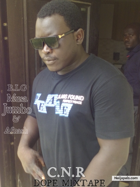  - click for next photo