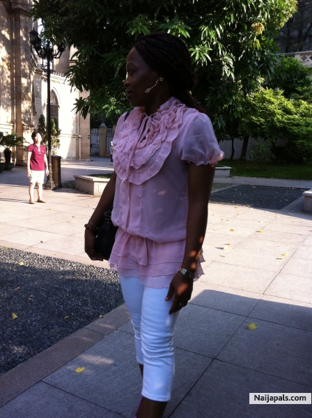  - click for next photo