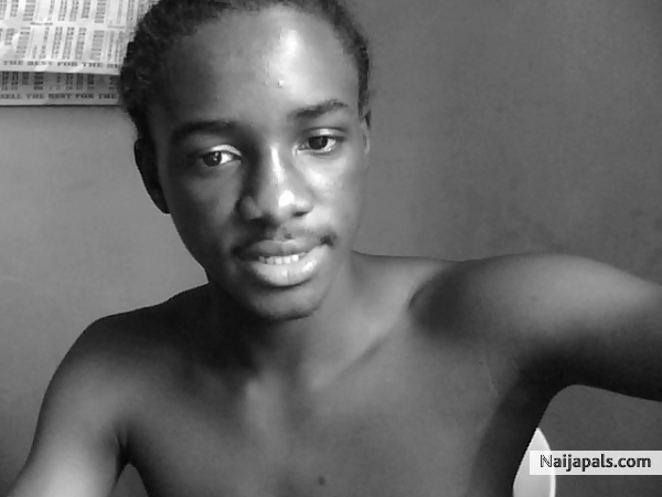 B n W - click for next photo