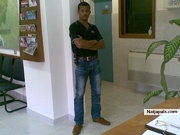 - click for next photo