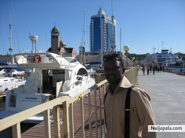  - click for next photo