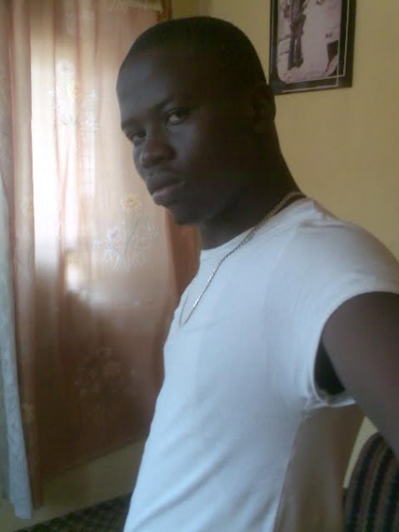  - click for next photo