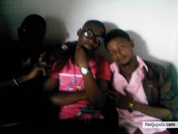 backupmyte ft shalcol ikudoro - click for next photo
