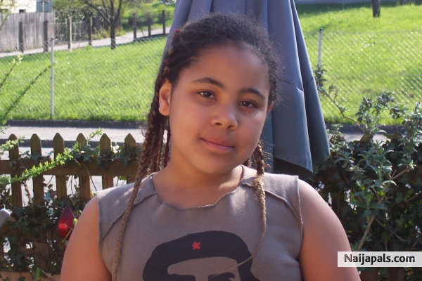 sarafina the sweet naija babe - click for next photo