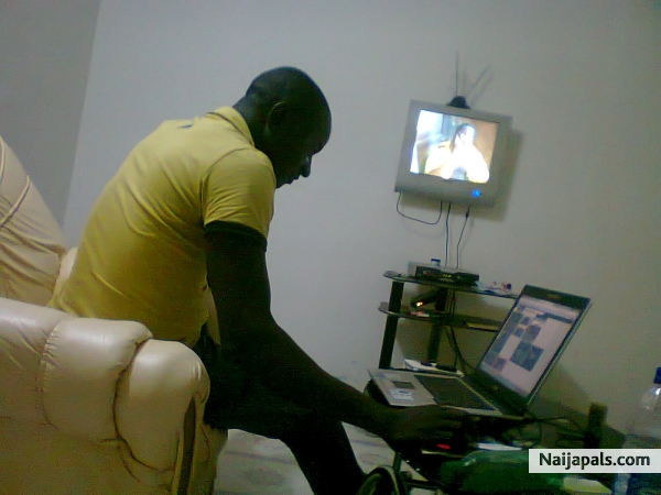  - click for next photo