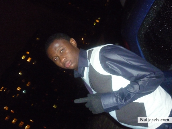  - click for next photo