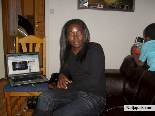 Dey girl - click for next photo