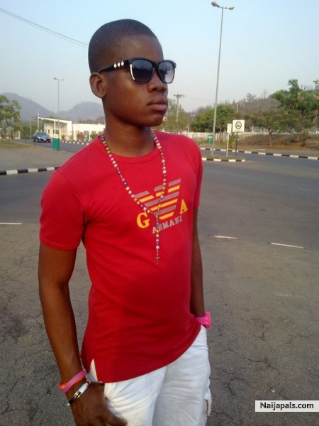 young money papa - click for next photo