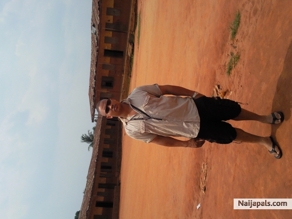  - click for next photo