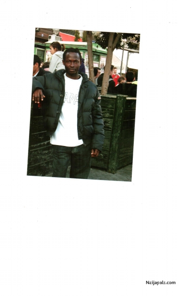  - click for next photo