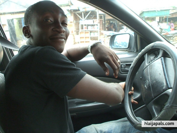 Thats Me In My Car - click for next photo