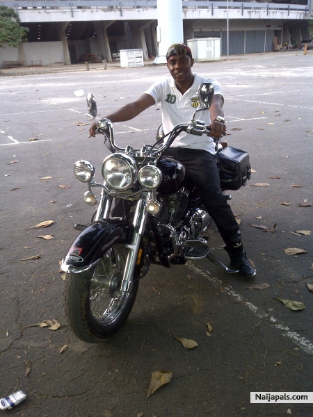  - click for next photo