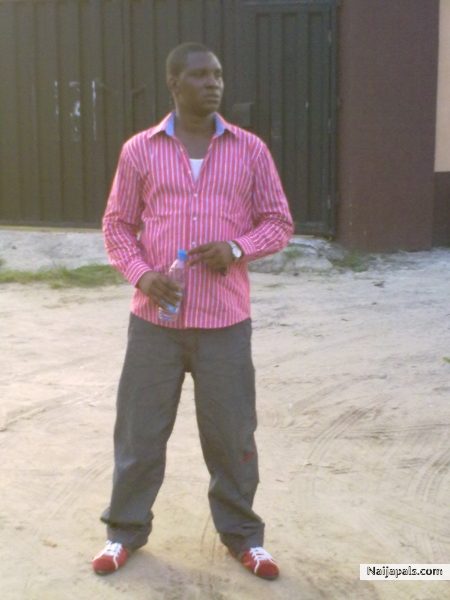  - click for next photo