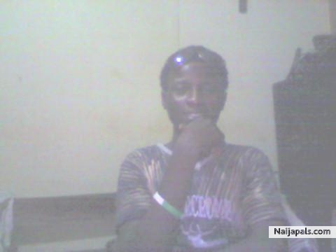 just chilin!!!!!!!!!!!!!!!!!!!!!!!!!!!!! - click for next photo