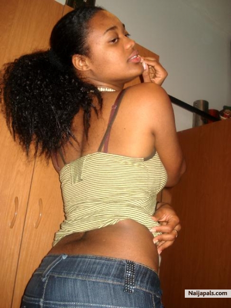 i am a girl with a high level of education - click for next photo