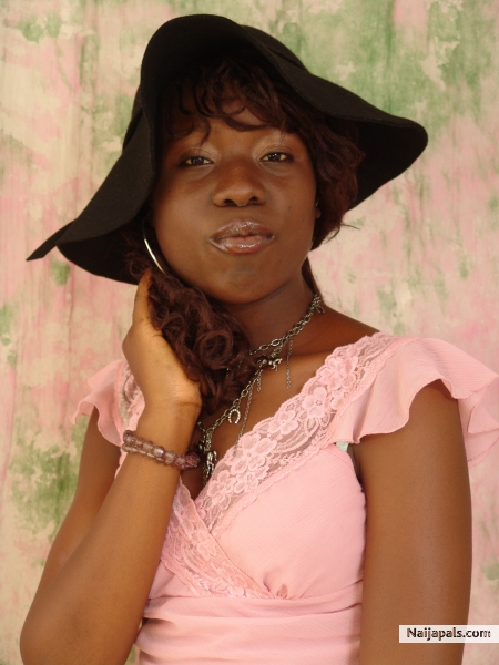 Ma Sister - click for next photo