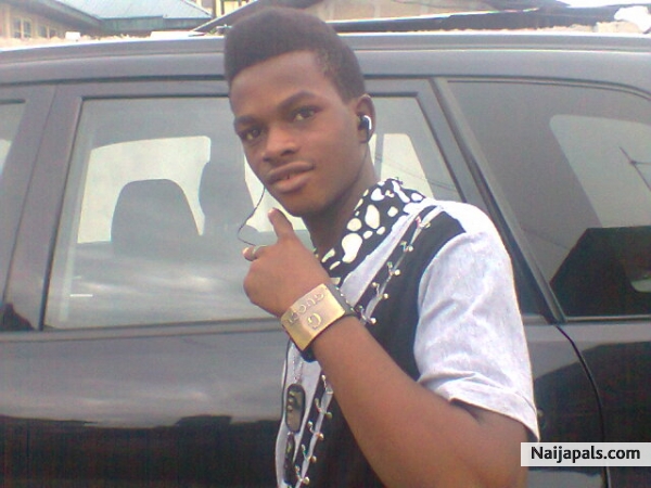  - click for next photo