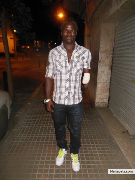  - click for next photo