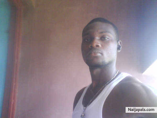 d - click for next photo