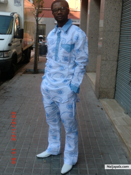  - click for next photo