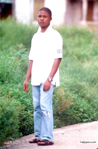  - click for next photo