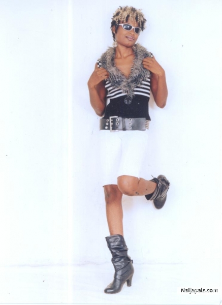 Elsey4U - click for next photo