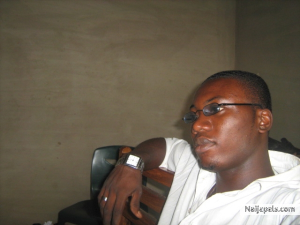  - click for next photo