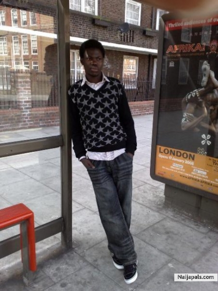  - click for next photo