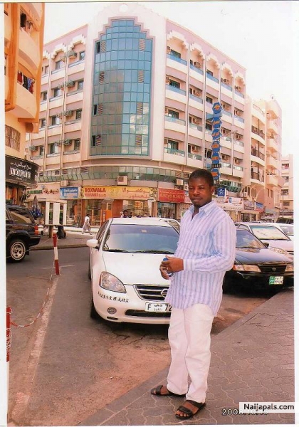  - click for next photo