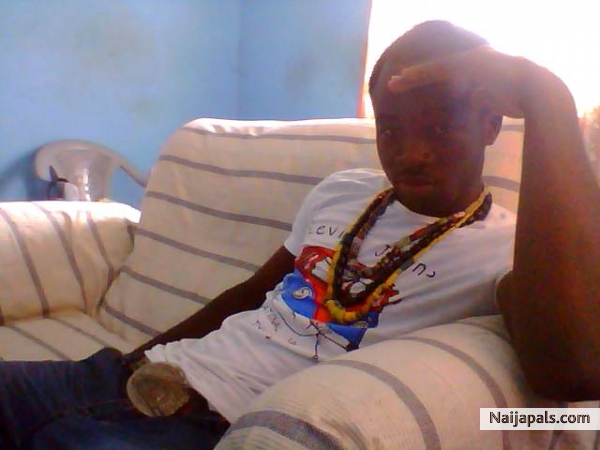  - click for next photo
