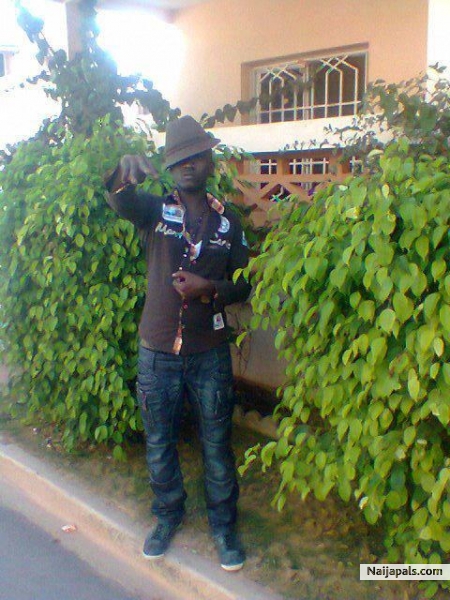 akon boy online - click for next photo