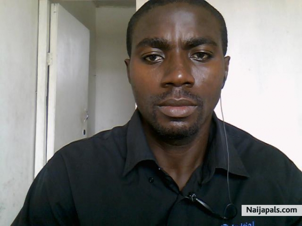 Bello Emmanuel - click for next photo