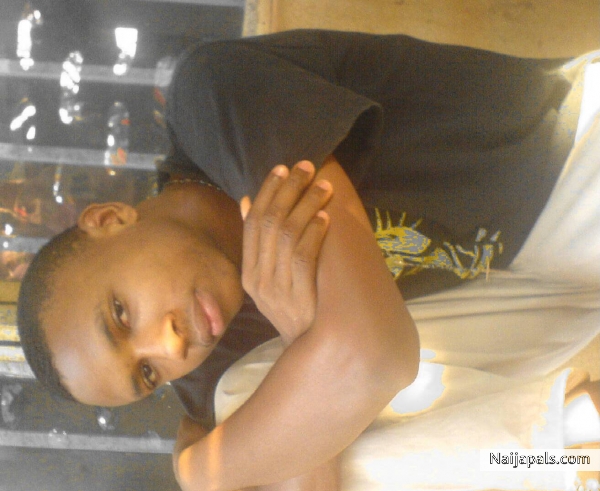  - click for next photo