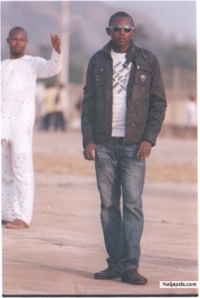  - click for next photo