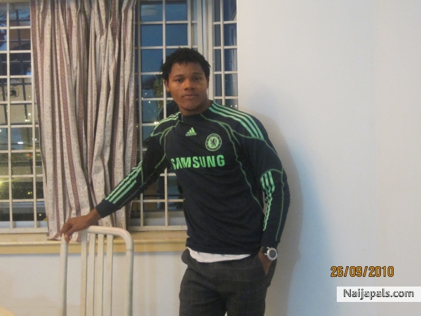  - click for next photo