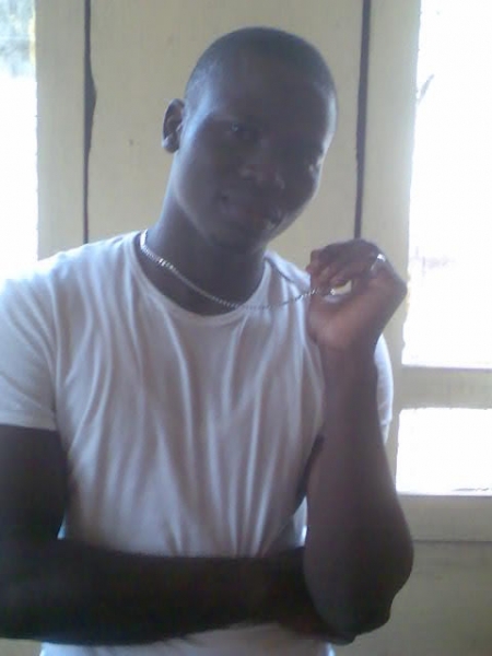 - click for next photo