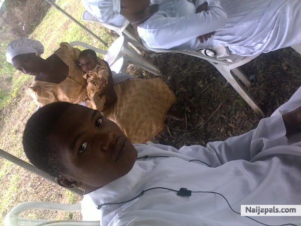  - click for next photo