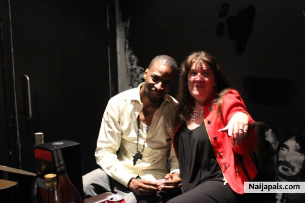 9ICE AND ME IN GLASGOW - click for next photo