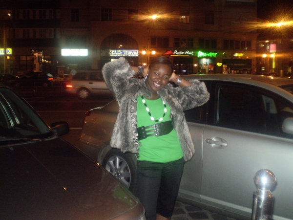  - click for next photo