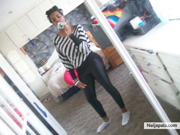 phina-baybiie - click for next photo