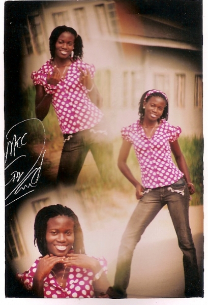  - click for next photo