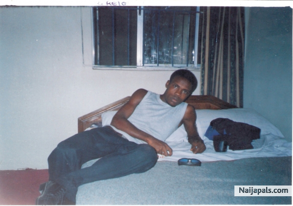 In ma Crib - click for next photo