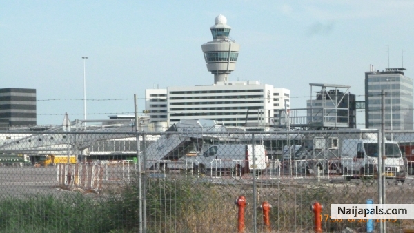 Schiphol Amsterdam airport - click for next photo
