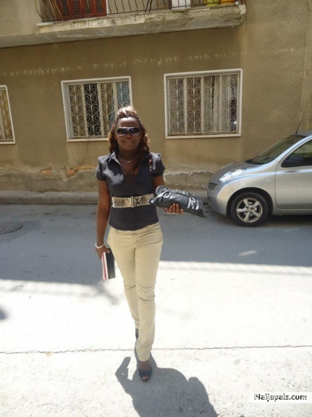  - click for next photo