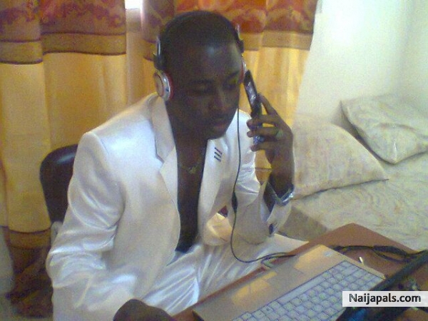  - click for next photo