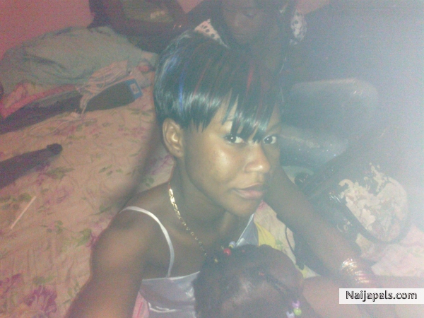  - click for next photo