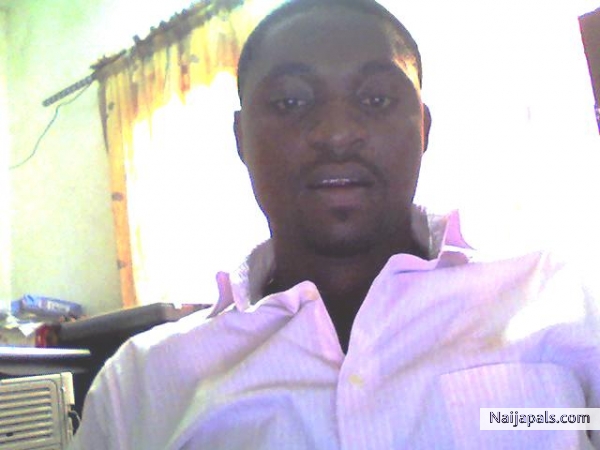 sirfolli.jpg - click for next photo
