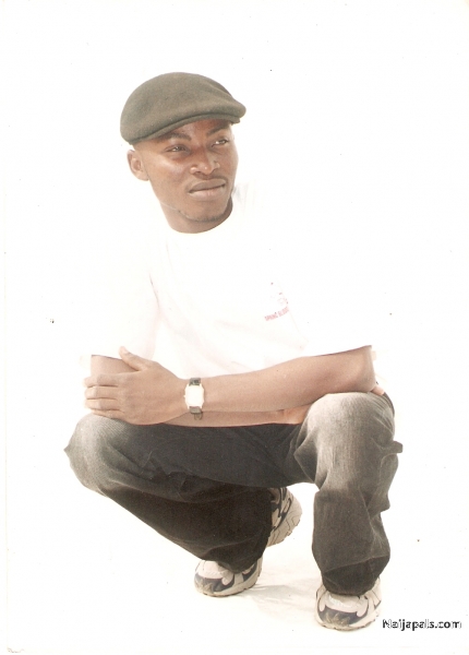  - click for next photo