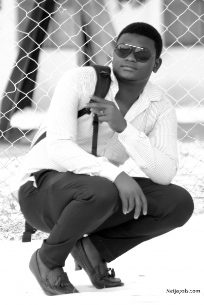  - click for next photo