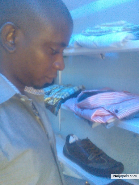  - click for next photo
